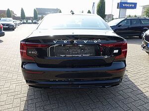 Volvo  Recharge Ultimate T8 AWD/360°/B&W/Massage