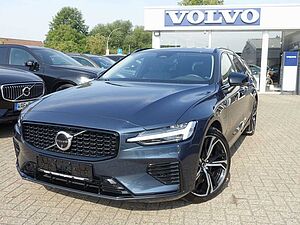Volvo  Ultra T6 AWD/360°/Head-Up/Pano/360°/H&K/BLIS