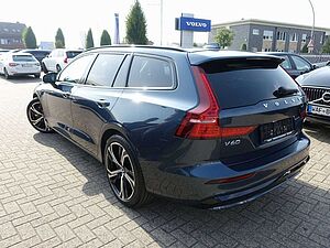 Volvo  Ultra T6 AWD/360°/Head-Up/Pano/360°/H&K/BLIS