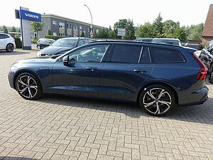 Volvo  Ultra T6 AWD/360°/Head-Up/Pano/360°/H&K/BLIS
