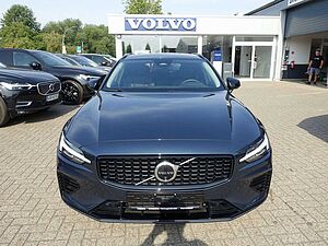 Volvo  Ultra T6 AWD/360°/Head-Up/Pano/360°/H&K/BLIS