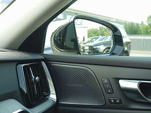 Volvo  Plus T6 AWD/AHK/Pano/360°/H&K/Sitzkühlung