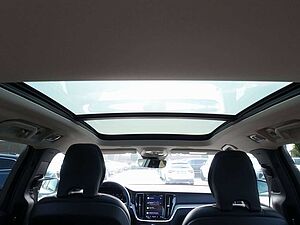 Volvo  Plus T6 AWD/AHK/Pano/360°/H&K/Sitzkühlung