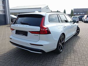 Volvo  Plus T6 AWD/AHK/Pano/360°/H&K/Sitzkühlung