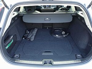 Volvo  Plus T6 AWD/AHK/Pano/360°/H&K/Sitzkühlung
