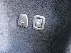 Volvo  Plus T6 AWD/AHK/Pano/360°/H&K/Sitzkühlung