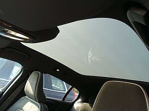 Volvo  Black Edition Ultra Twin Motor Performance