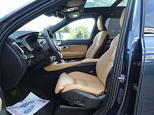 Volvo  Ultra, T8 AWD/Massage/360°/Pano/FourC/AHK
