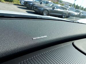 Volvo  Ultra, Single Motor Extended Range/360°/H&K