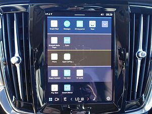 Volvo  Recharge Ultimate T8 AWD/360°/Head-Up/H&K