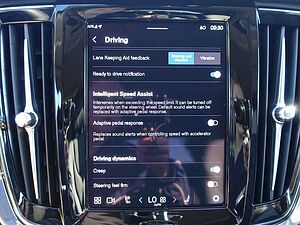 Volvo  Recharge Ultimate T8 AWD/360°/Head-Up/H&K
