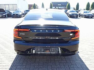 Volvo  Recharge Ultimate T8 AWD/360°/Head-Up/H&K