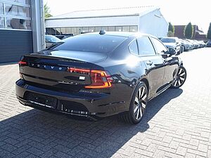 Volvo  Recharge Ultimate T8 AWD/360°/Head-Up/H&K