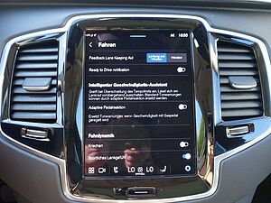 Volvo  Ultra Dark T8 AWD/360°/B&W/HeadUP/Pano