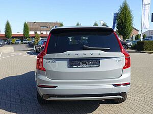 Volvo  Ultra Dark T8 AWD/360°/B&W/HeadUP/Pano