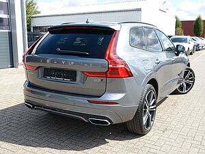 Volvo  B5 AWD R-Design/BLIS/H&K/Kamera/AHK/Memory