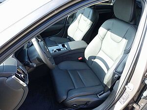 Volvo  Recharge Ultimate Dark T8 AWD/Pano/360°/H&K