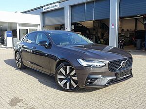 Volvo  Recharge Ultimate Dark T8 AWD/Pano/360°/H&K