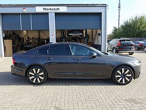 Volvo  Recharge Ultimate Dark T8 AWD/Pano/360°/H&K