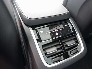 Volvo  Recharge Plus T8 AWD/Pano/360°/FourC/Pano