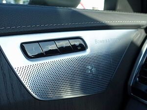 Volvo  Ultra, T8 AWD/Pano/360°/HeadUP/B&W/BLIS