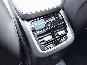 Volvo  Ultra, T8 AWD Plug-in Hybrid/Pano/B&W/360°
