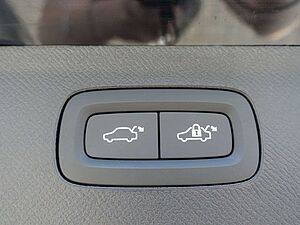 Volvo  Plus Bright T8 AWD Plug-in Hybrid PANO/360°