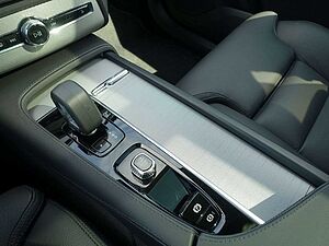 Volvo  Plus Bright T8 AWD Plug-in Hybrid PANO/360°