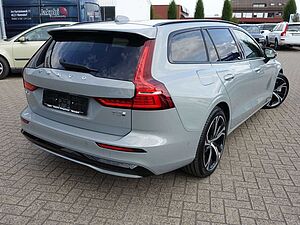 Volvo  T8 AWD Twin Engine Ultra Dark/Massage/360°