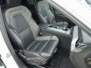Volvo  T6 AWD R Design Plug-In/StndHz/Kamera/H&K