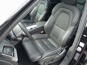 Volvo  Plus T8 AWD/360°/B&W/Pano/FourC/AHK/BLIS