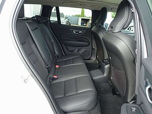 Volvo  Plus Dark T6 AWD Plug-in Hybrid HUD/PANO/SHZ