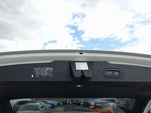 Volvo  Plus Dark T6 AWD Plug-in Hybrid HUD/PANO/SHZ