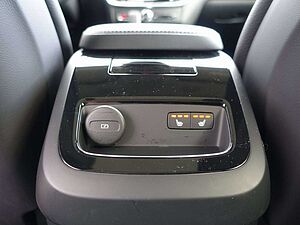 Volvo  Plus Dark T6 AWD Plug-in Hybrid HUD/PANO/SHZ