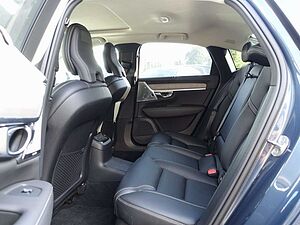 Volvo  Recharge Ultimate T8 AWD B&W/FOUR-C/AKUSTIK