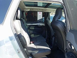 Volvo  Plus T8 AWD Plug-in Hybrid/Memory/Panorama