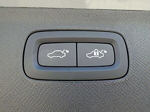Volvo  Plus T8 AWD Plug-in Hybrid/Memory/Panorama