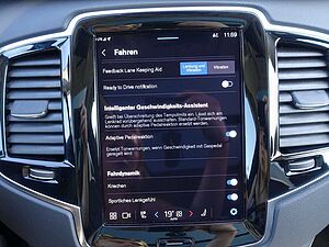 Volvo  Plus T8 AWD Plug-in Hybrid/Memory/Panorama