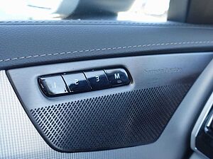 Volvo  Plus T8 AWD Plug-in Hybrid/Memory/Panorama