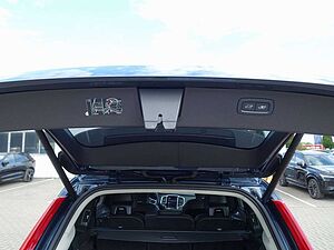 Volvo  Ultra Dark T8 AWD Plug-in Hybrid PANO/B&W