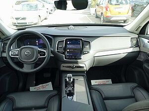 Volvo  Ultra Dark T8 AWD Plug-in Hybrid PANO/B&W