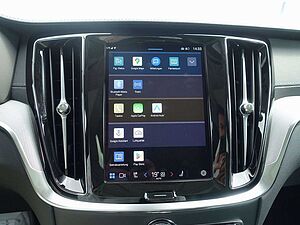 Volvo  Ultra Dark T6 AWD Plug-in Hybrid HUD/PANO