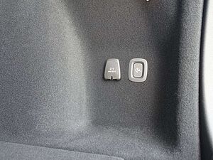 Volvo  Ultra Dark T6 AWD Plug-in Hybrid HUD/PANO