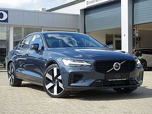 Volvo  Recharge Ultimate Dark T8 AWD 360°/B&W/HUD