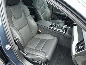 Volvo  Recharge Ultimate T8 AWD/B&W/360°/Head-UP
