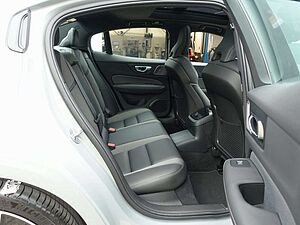 Volvo  Recharge Ultimate T8 AWD/HeadUP/B&W/Kamera