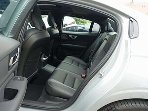 Volvo  Recharge Ultimate T8 AWD/HeadUP/B&W/Kamera