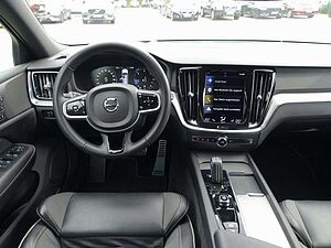 Volvo  R-Design B4/HeadUP/360°/AHK/StndHZ/BLIS