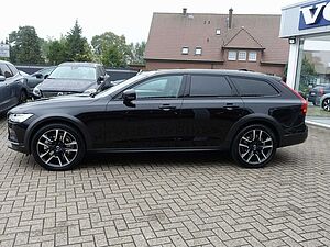 Volvo  Cross Country B4 AWD Plus/AHK/H&K/Pano/BLIS