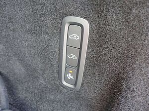 Volvo  Black Edition Ultra T8 AWD/FourC/AHK/Pano